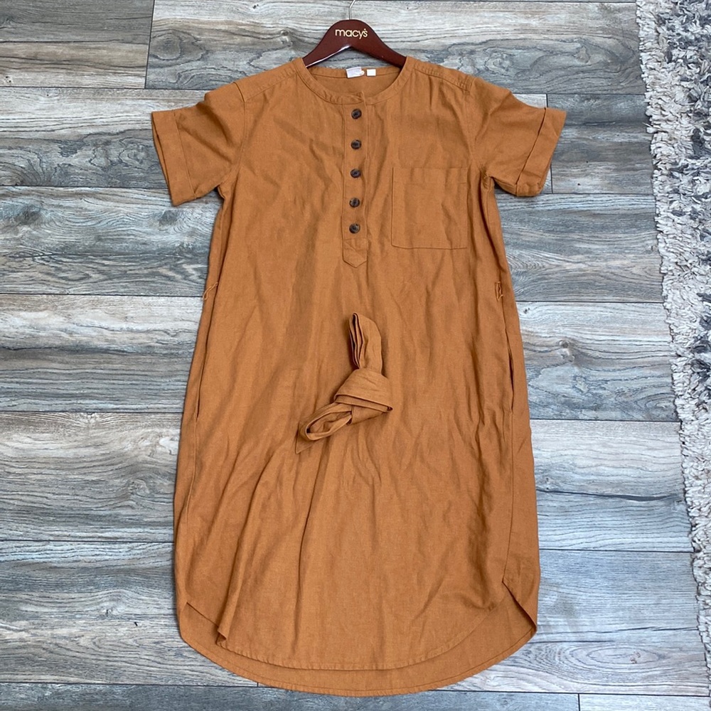 Linen dress